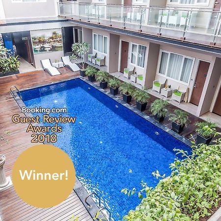 Zen Rooms Kuta Kubu Anyar 1 Luaran gambar