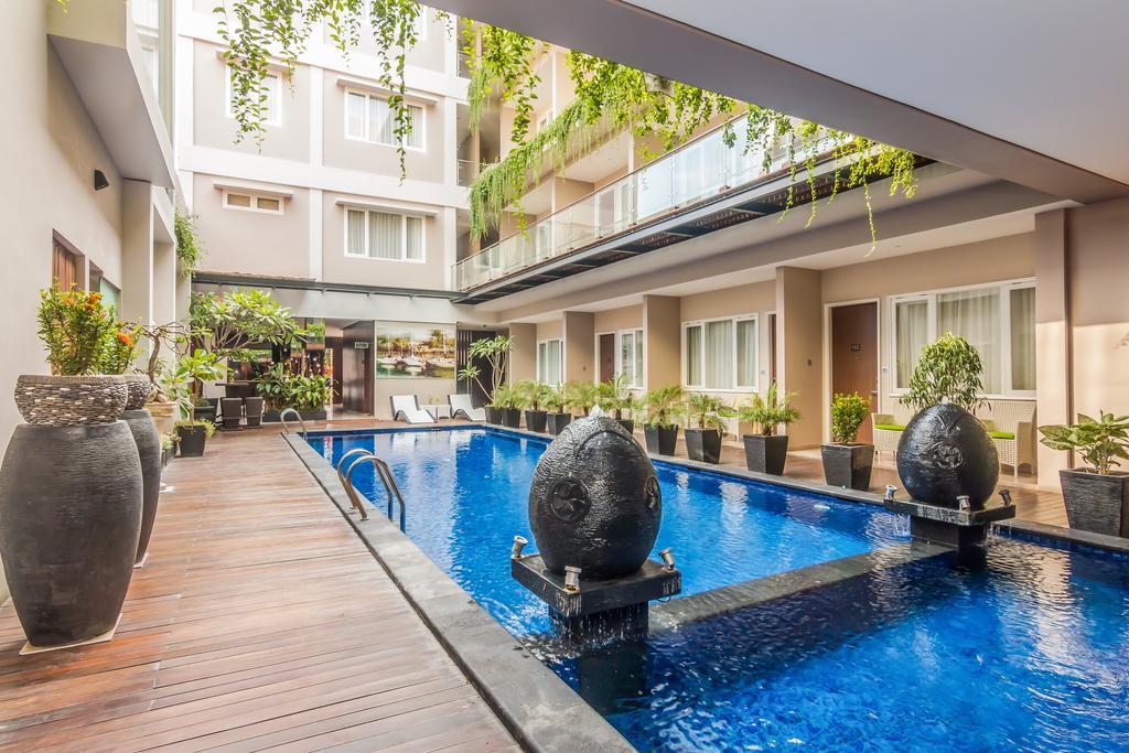 Zen Rooms Kuta Kubu Anyar 1 Luaran gambar